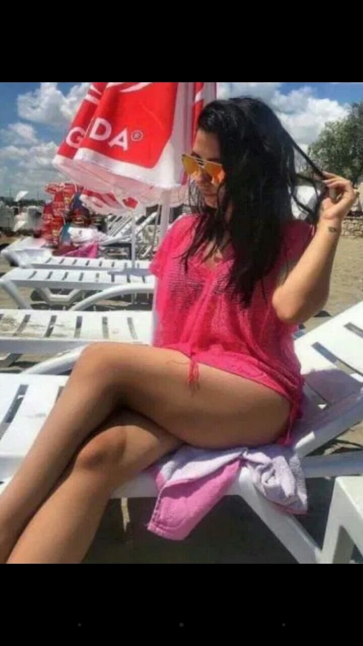 Bunyan Esmer Güzel Selcan 24 Yaşında, 170 Cm Boyunda